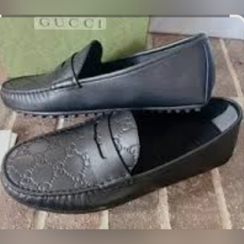 Gucci Guccissima Authentic Black Leather Loafer Men's US 7.5 Women's Size 9